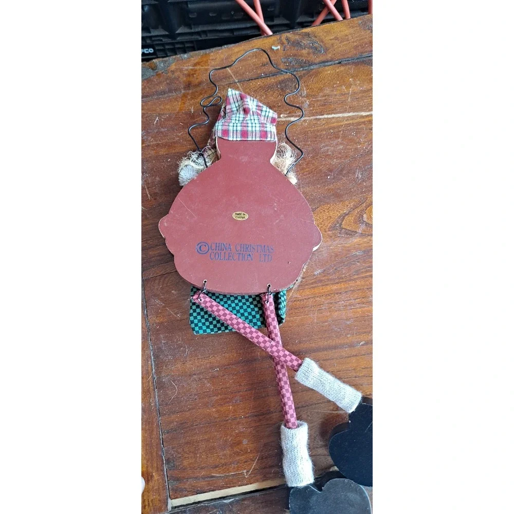 2- Christmas Wood Door‎ Hangers 16